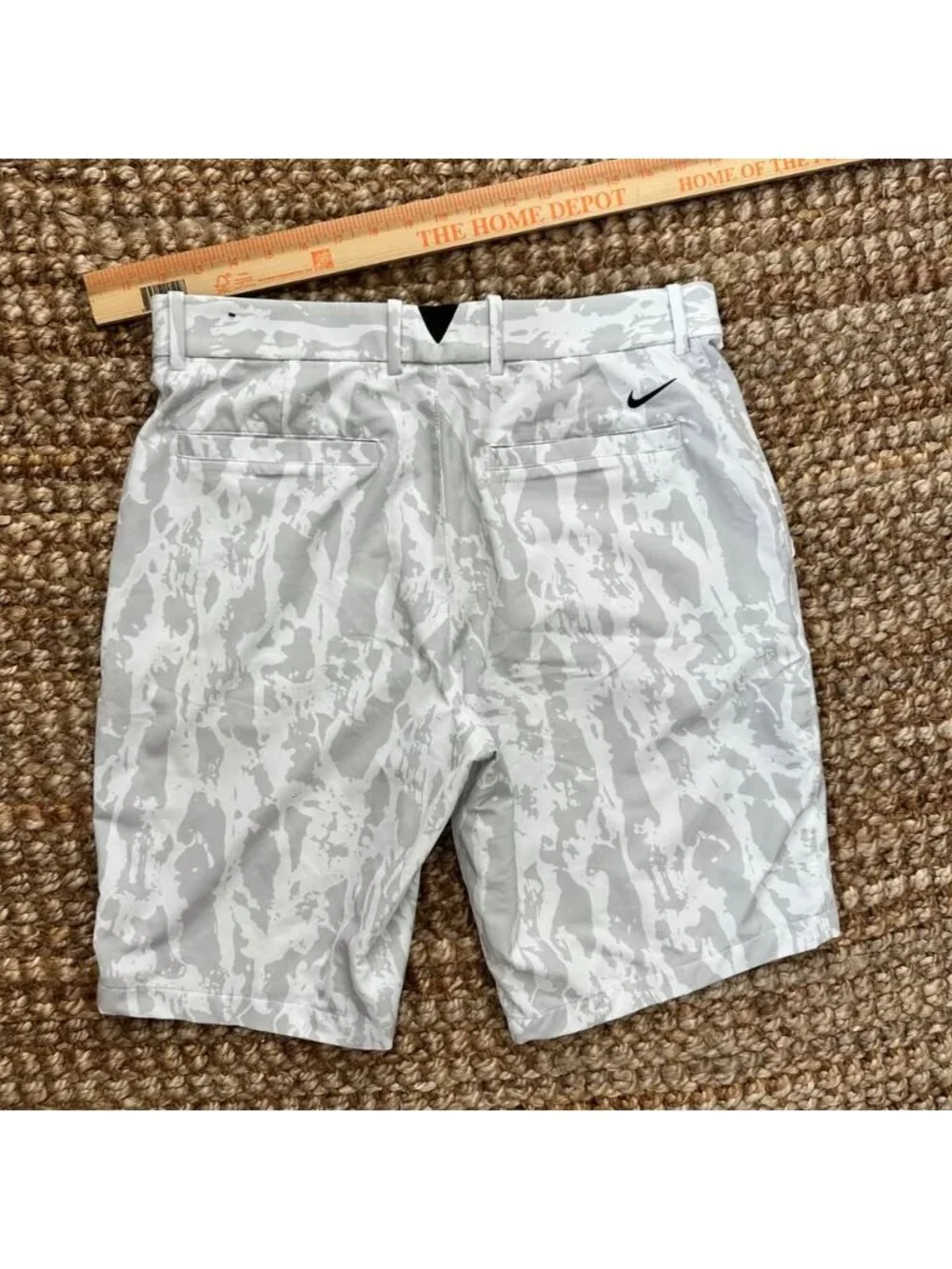 Nike Men's Dri-FIT Hybrid Camo Golf Shorts CU9411-003 Gray 32 Men’s